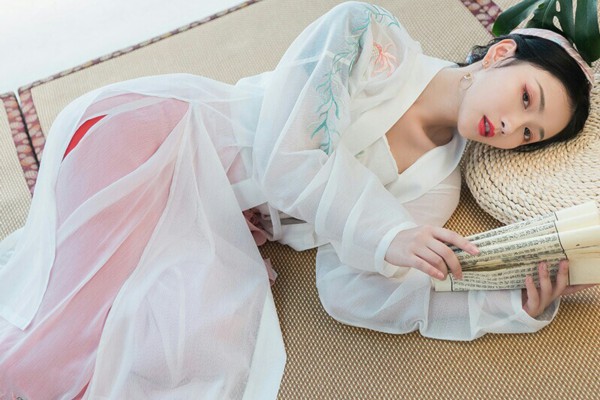 武汉按摩助力核酸检测，舒心又放心